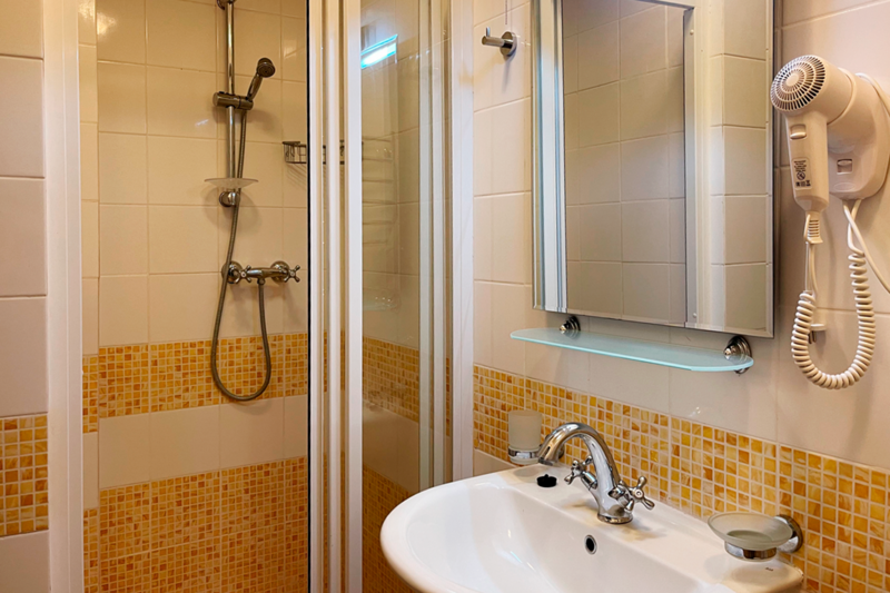 Стандартный 1-местный