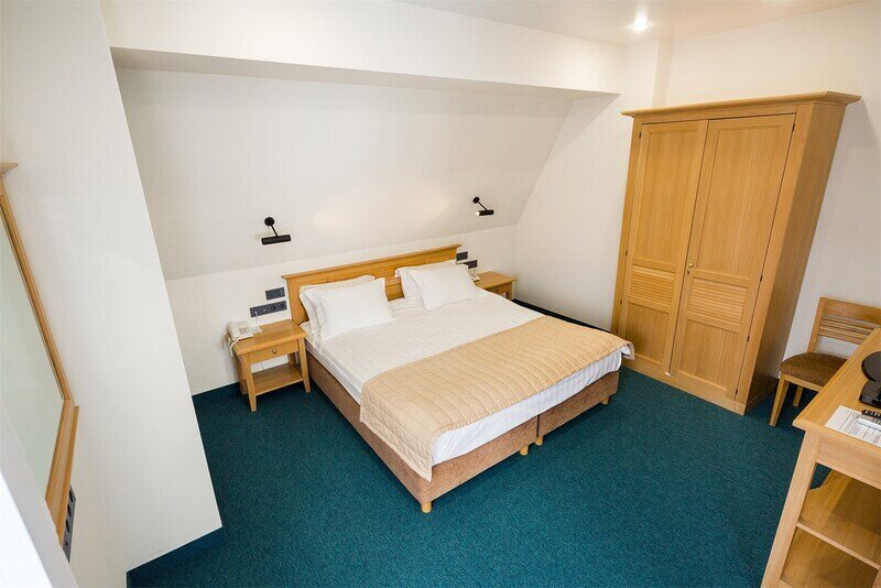 Джуниор Сюит 2-местный 2-комнатный