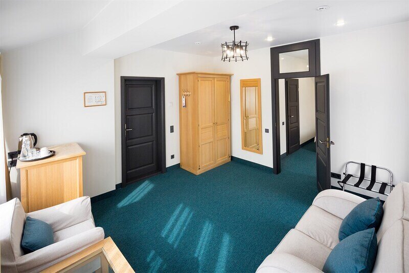 Джуниор Сюит 2-местный 2-комнатный