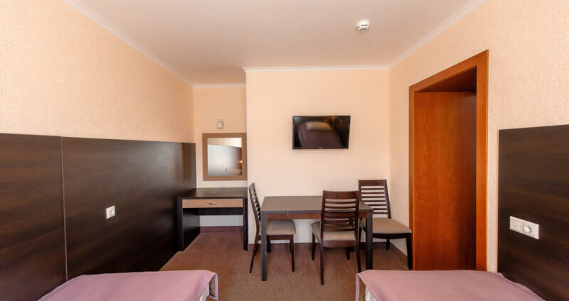 Стандартный 4-местный 2-комнатный