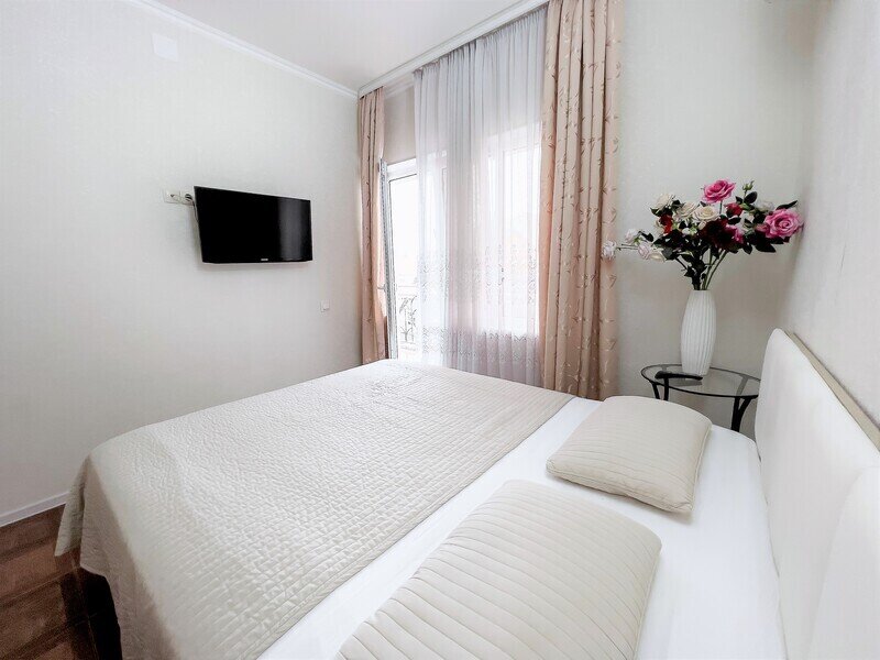 Апартаменты с 2 спальнями и террасой