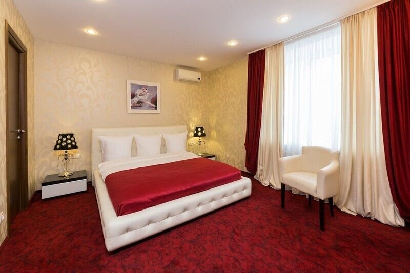 Гранд-люкс 2-местный 3-комнатный