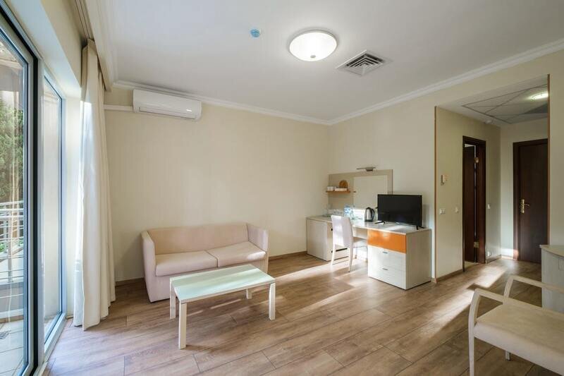 Семейный 2-местный 1-комнатный (6)