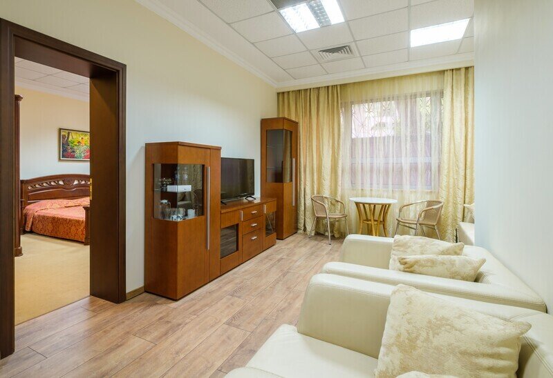 Семейный 2-местный 2-комнатный (отель Морской)