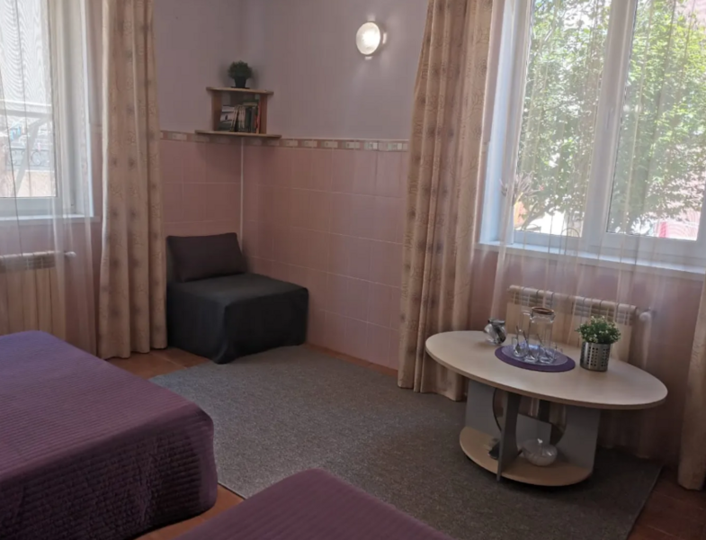 Стандартный 4-местный 1-комнатный