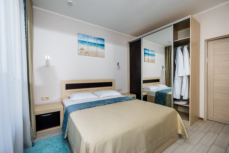 Коттедж 2-местный Высшей категории № 1,2,3