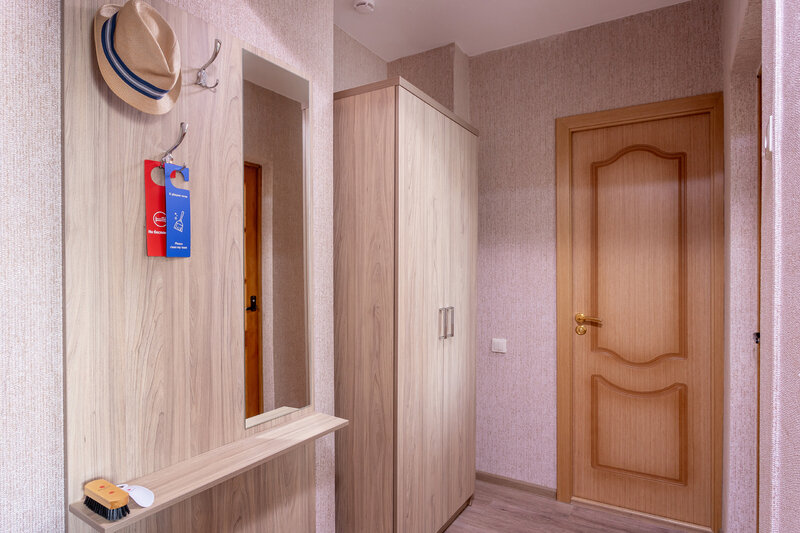 Семейный 2-местный 2-комнатный (кровать+диван)