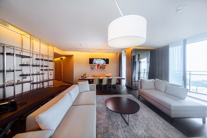 Люкс Королевский 4-местный 3-комнатный