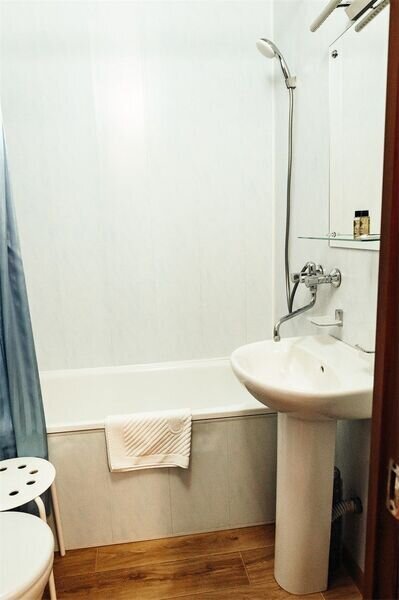 Бюджетный 1-местный (мансардный)