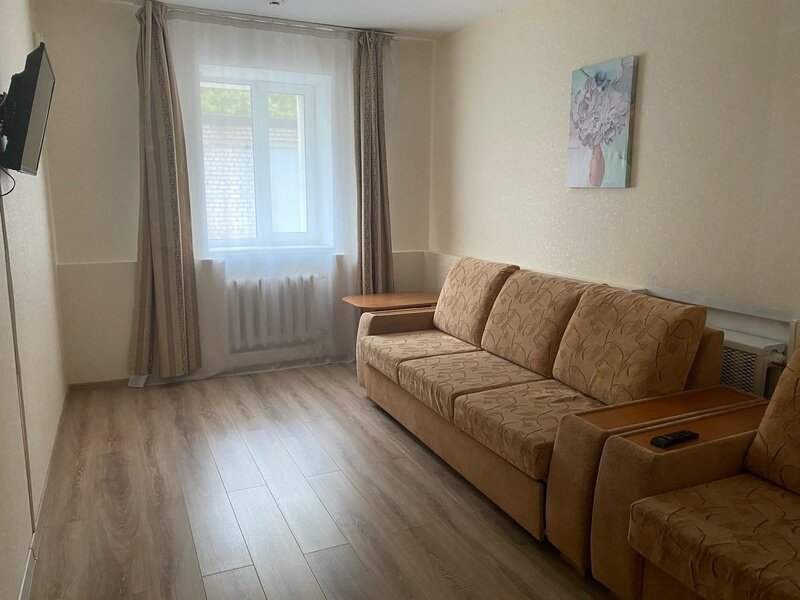 Люкс 4-местный 2-комнатный