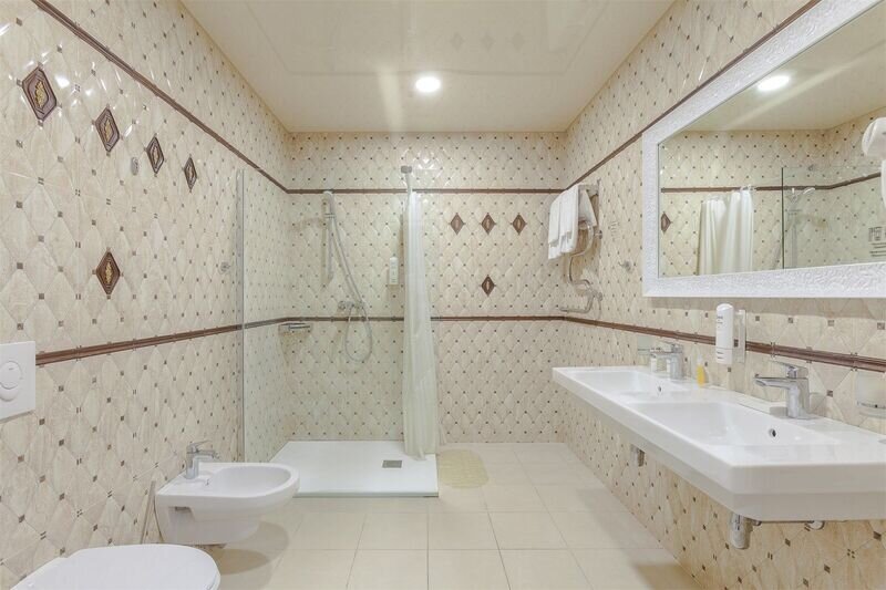 Люкс 2-местный (DBL)