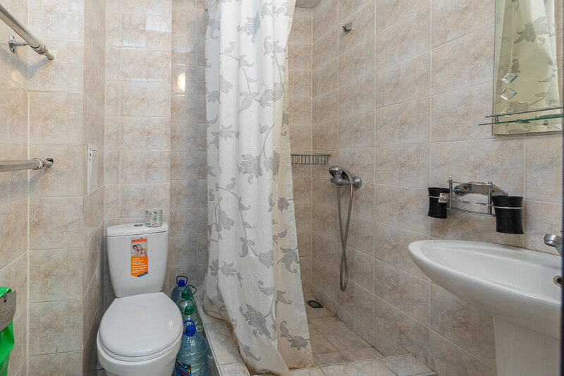 Стандартный 2-местный 1 категории (с ремонтом, с балконом) Золотое руно