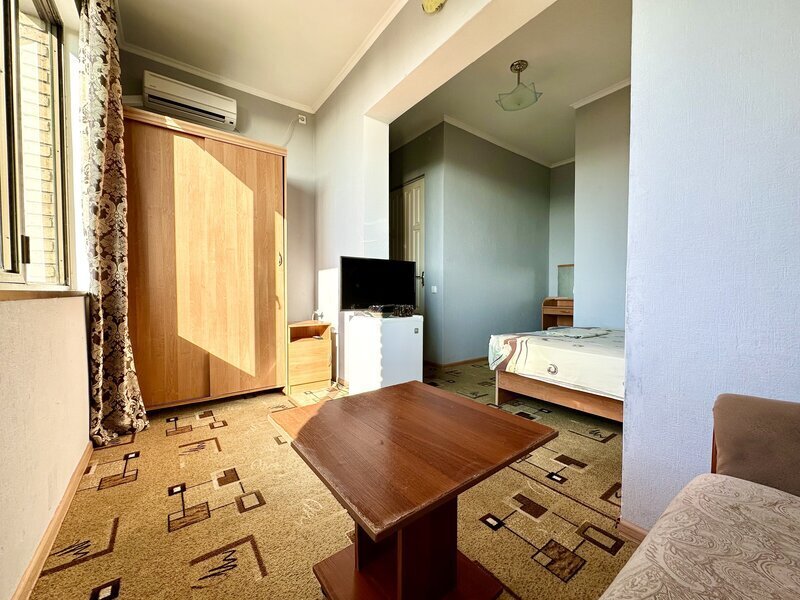 Комфорт 4-местный (с видом на море, на 3 этаже)