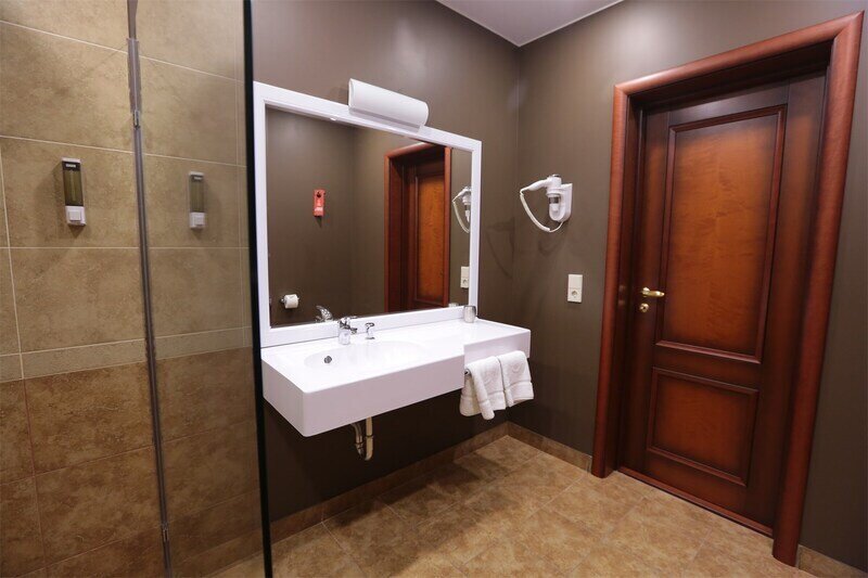 Люкс Партийный