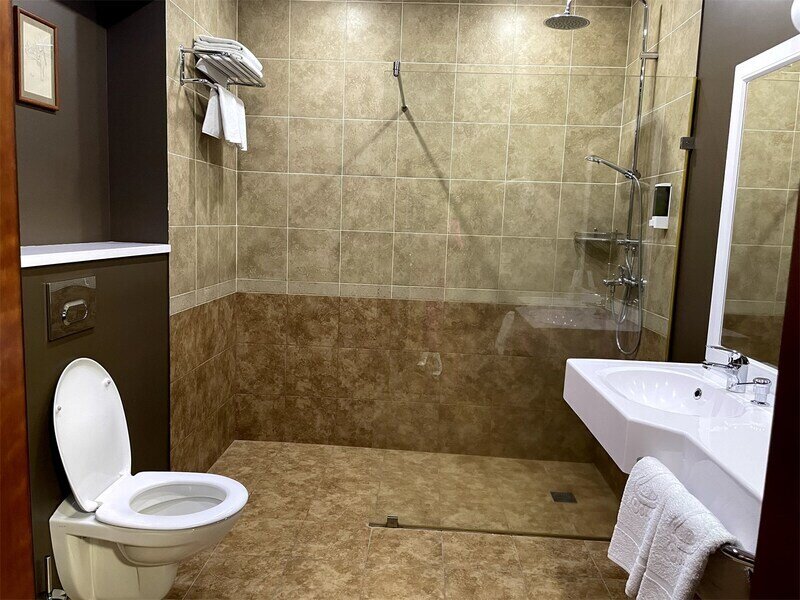 Люкс Партийный