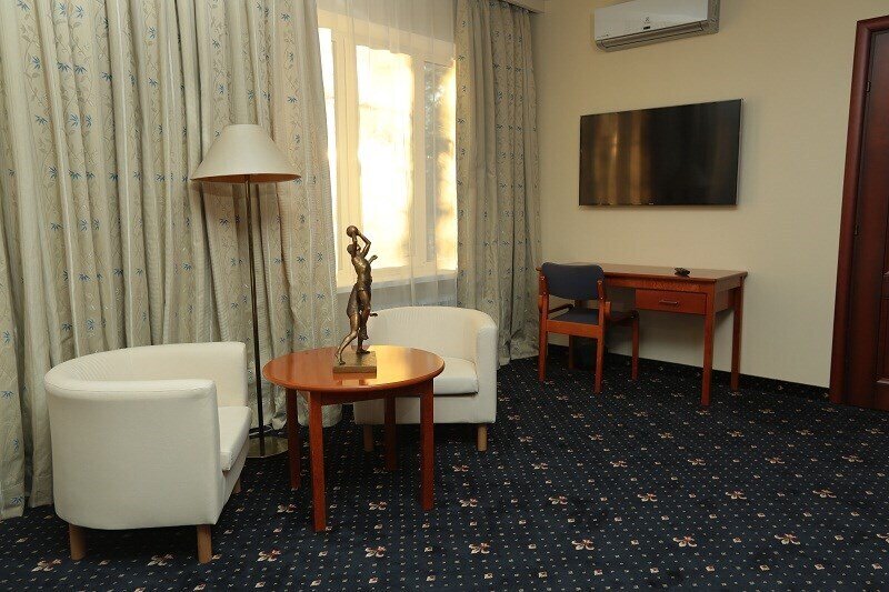 Семейный 22-24