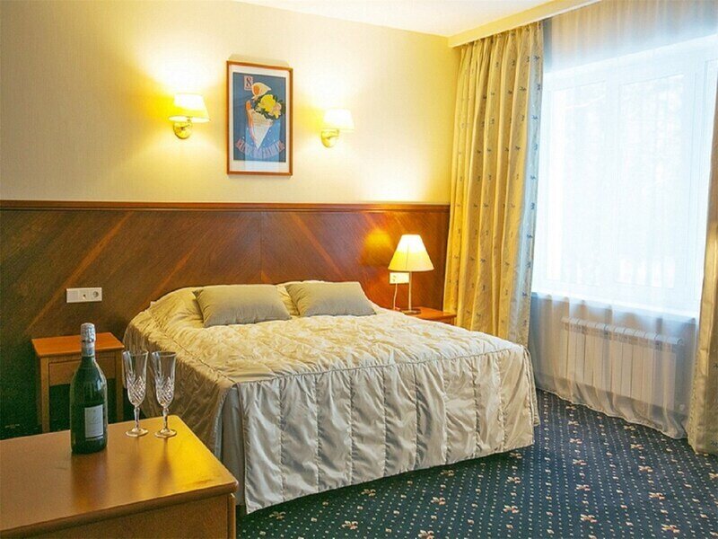 Семейный (23-25)