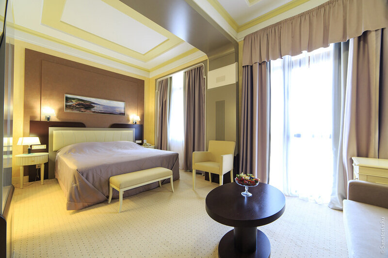 Джуниор Сюит 2-местный (корпус Спальный)