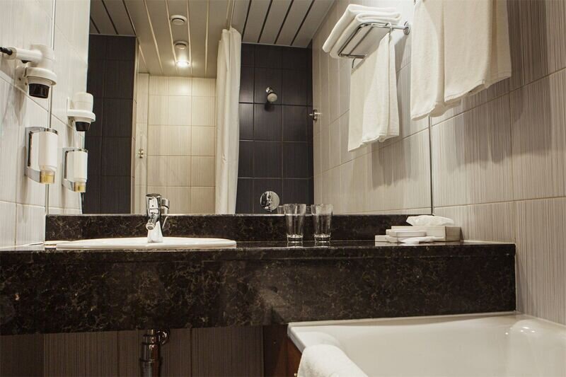 Бизнес 3-местный (DBL/TWIN, диван)