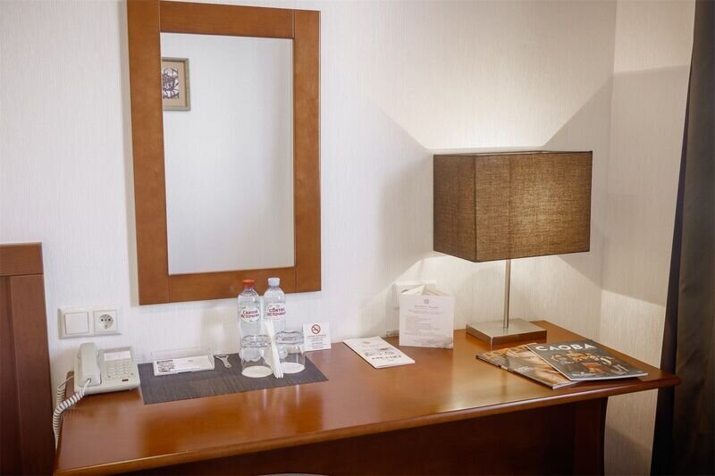 Бизнес 3-местный (DBL/TWIN, кресло-кровать)