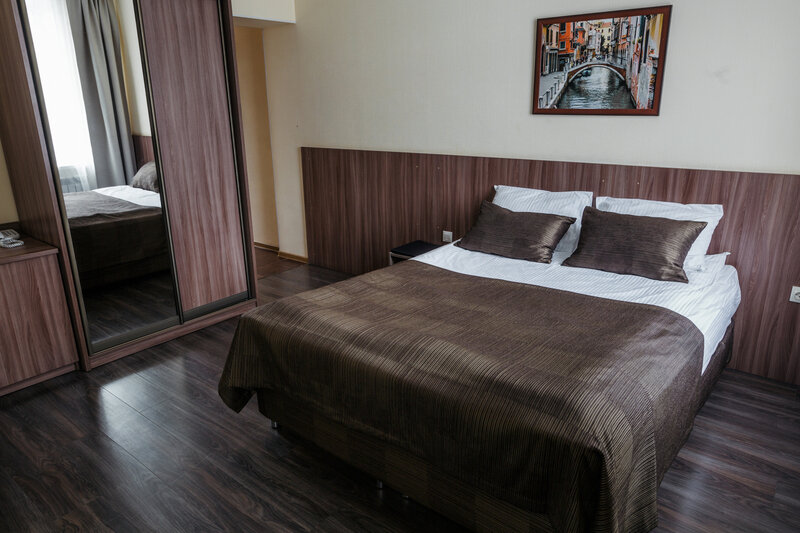 Полулюкс 2-местный (с балконом)