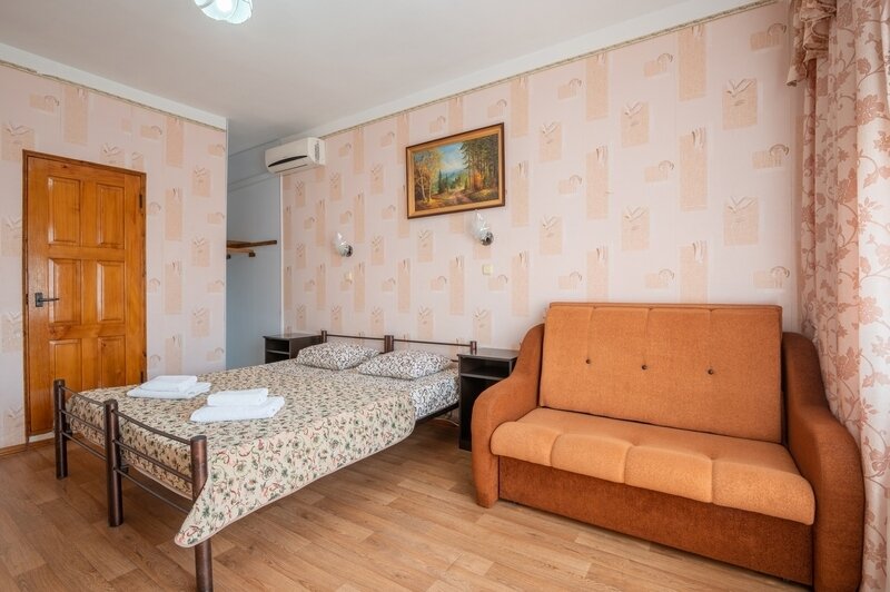 Стандартный 4-местный 1-комнатный