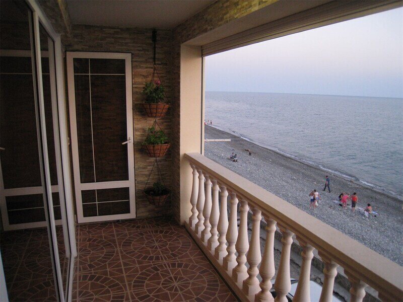 Делюкс 3-местный (с балконом, вид на море)