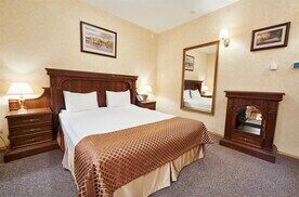 Супериор 2-местный 2-комнатный Полулюкс, Отель На Замковой, Минск