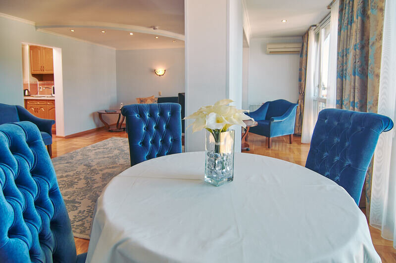 Люкс 2-местный 2-комнатный (повышенной комфортности)