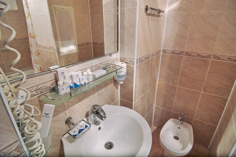 Люкс 2-местный 2-комнатный (повышенной комфортности)