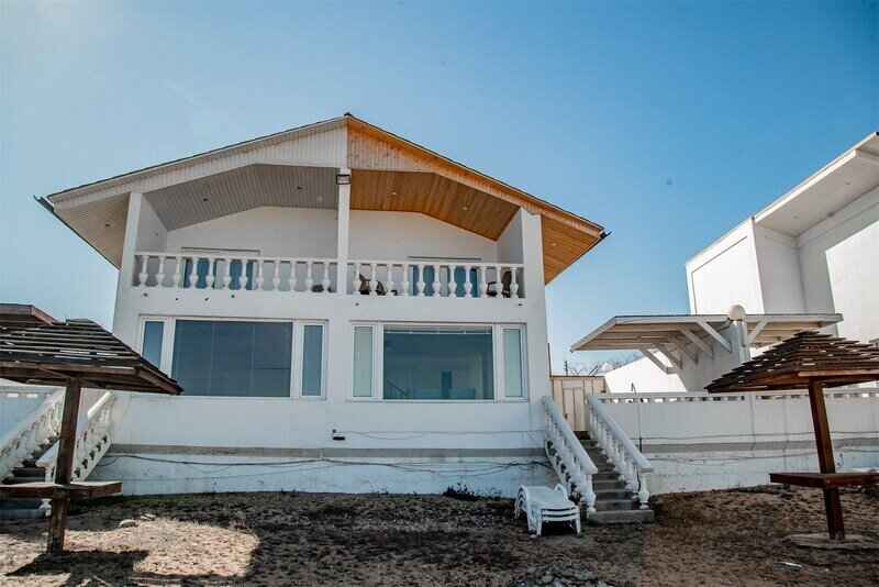 Стандартный 4-местный 2-этажный Коттедж