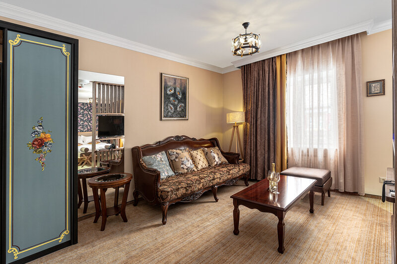 617e5ccb-82d6-4731-b8fa-70512d01e7a2