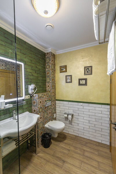 e85cd991-01c7-460f-a4ee-0581019c8c6b