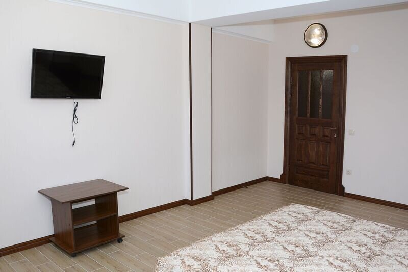 Апартаменты 4-местные (№2 с 1 спальней и кухней)