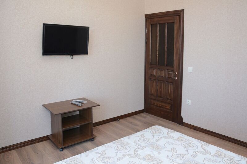 Апартаменты 4-местные (№6 с 1 спальней и балконом)