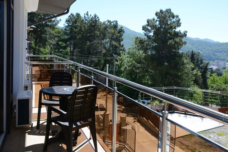 Апартаменты 4-местные (№6 с 1 спальней и балконом)