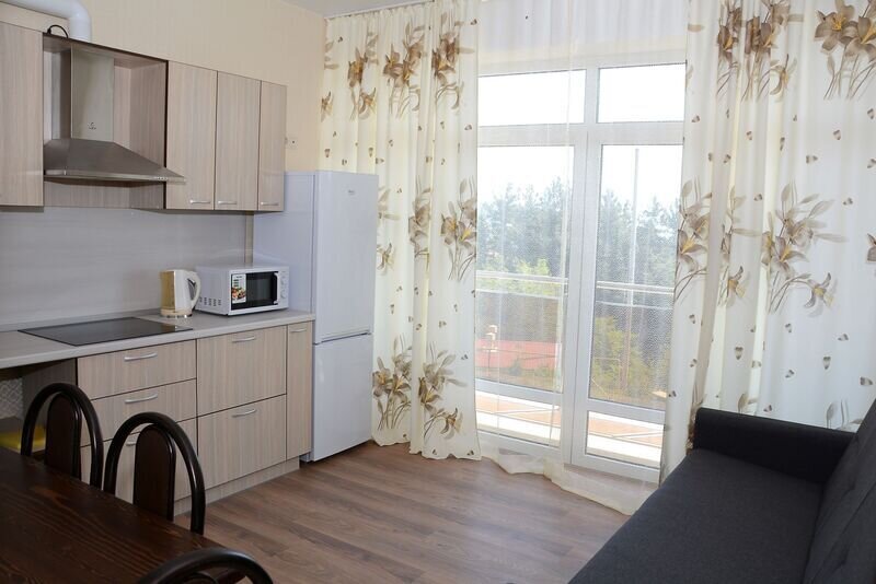 Апартаменты 4-местные Плюс (№9 с 1 спальней и балконом)