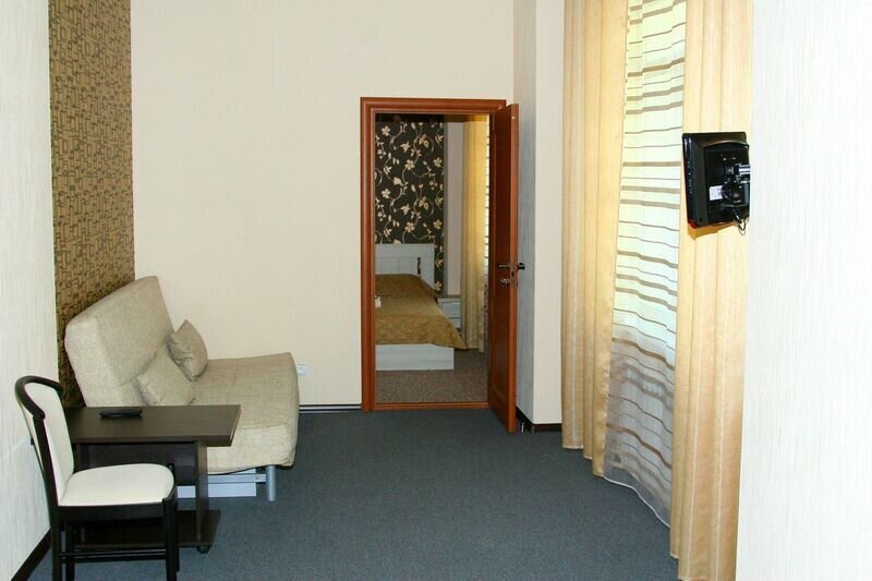 Люкс №209, 309