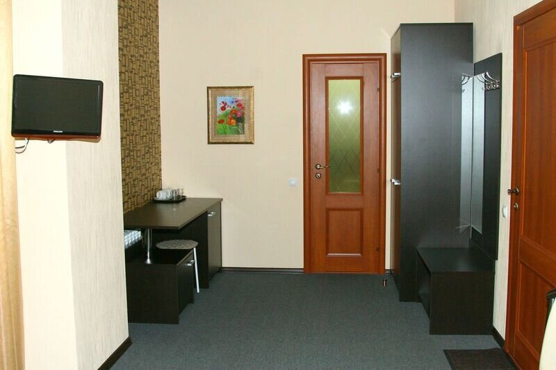 Люкс №209, 309