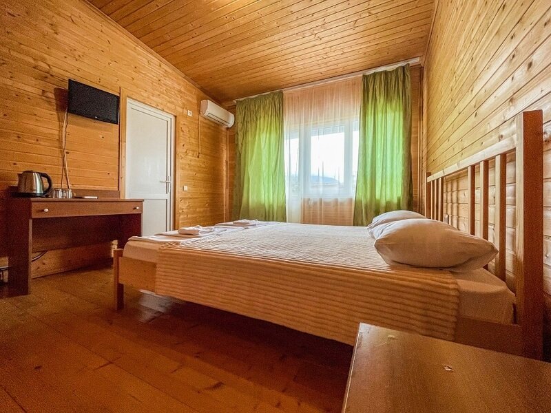 Стандарт 2-местный (деревян.эко-коттедж)