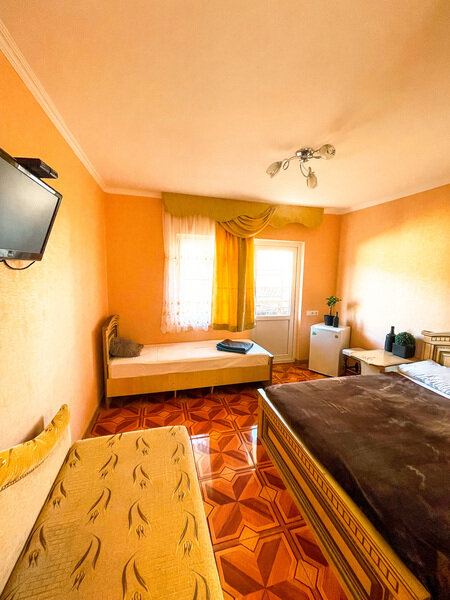 Комфорт 4-местный (с выходом на балкон)