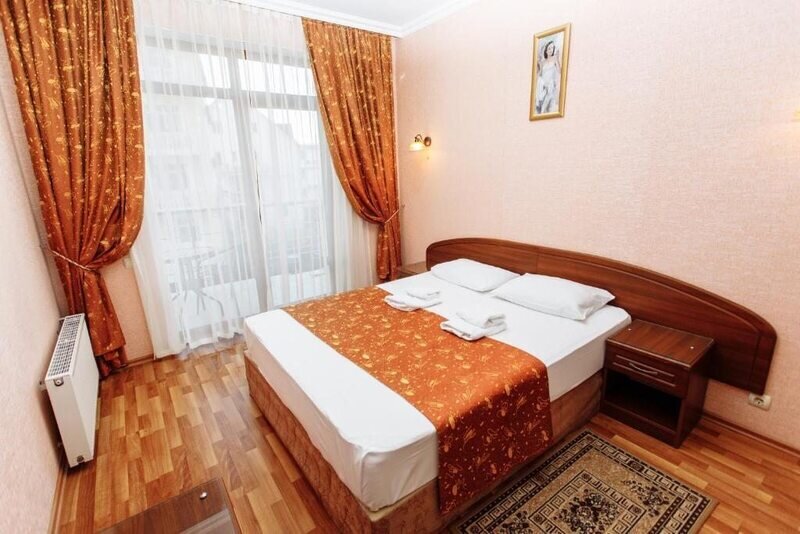 Стандартный 2-местный (с балконом)