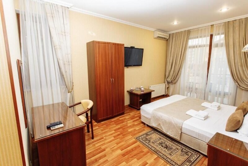 Стандартный 3-местный (с балконом)