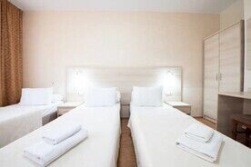 Стандарт 3-х местный с 3 раздельными кроватями, Мини-отель Альбатрос Адлер, Адлер