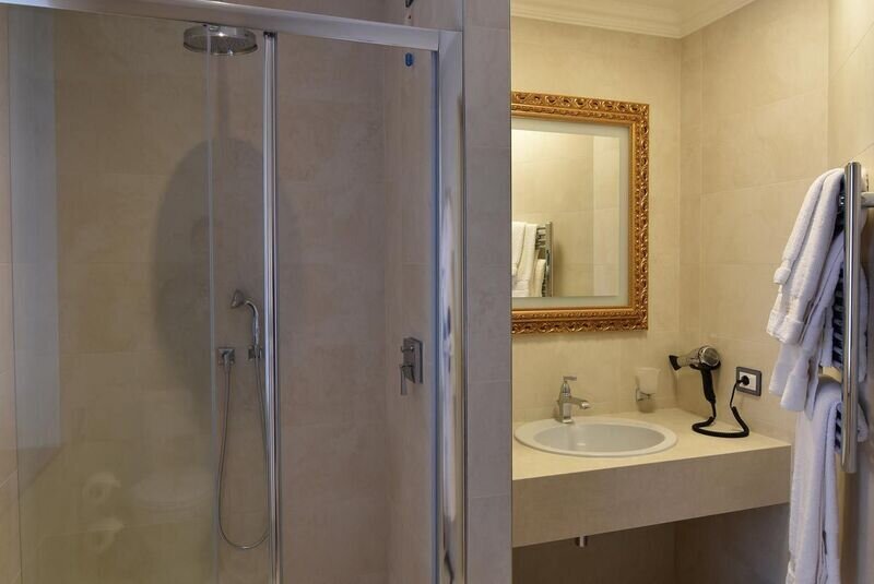 Suite 1-местный (Luxury)