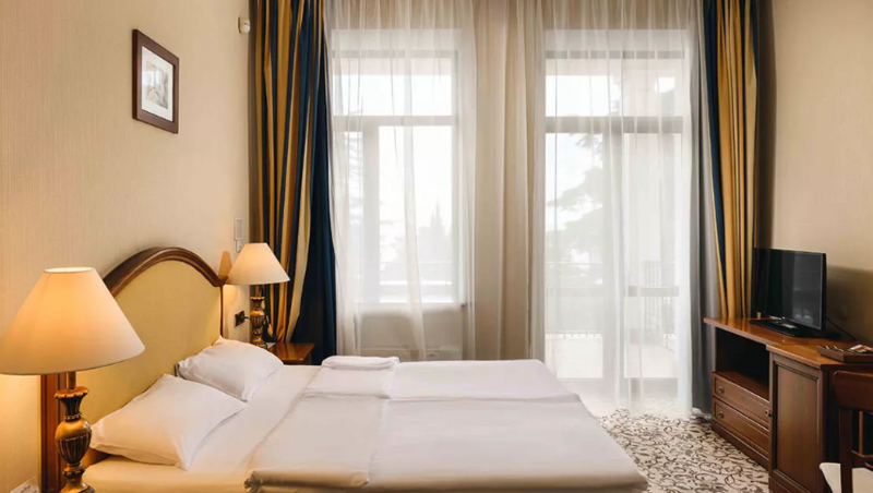 Улучшенный 2-местный 1-комнатный (корпус Классик)