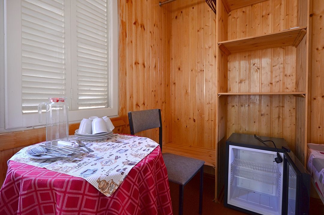 Домик 2-местный (8)