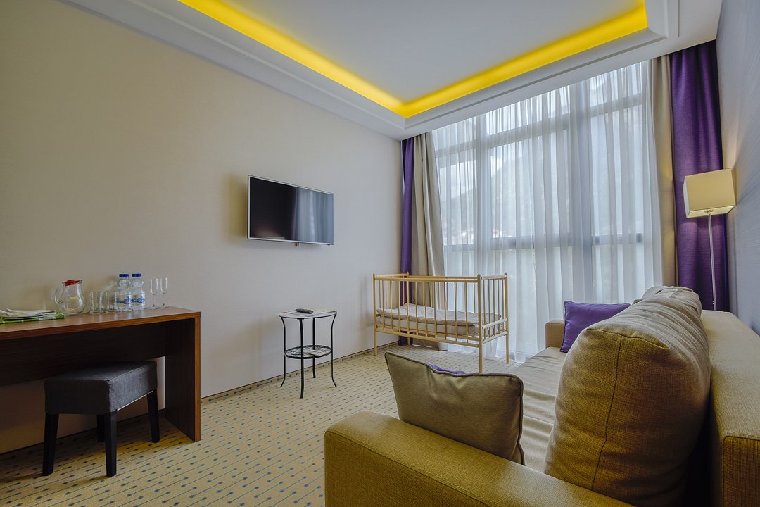 Полулюкс 2-местный (без балкона) (9)