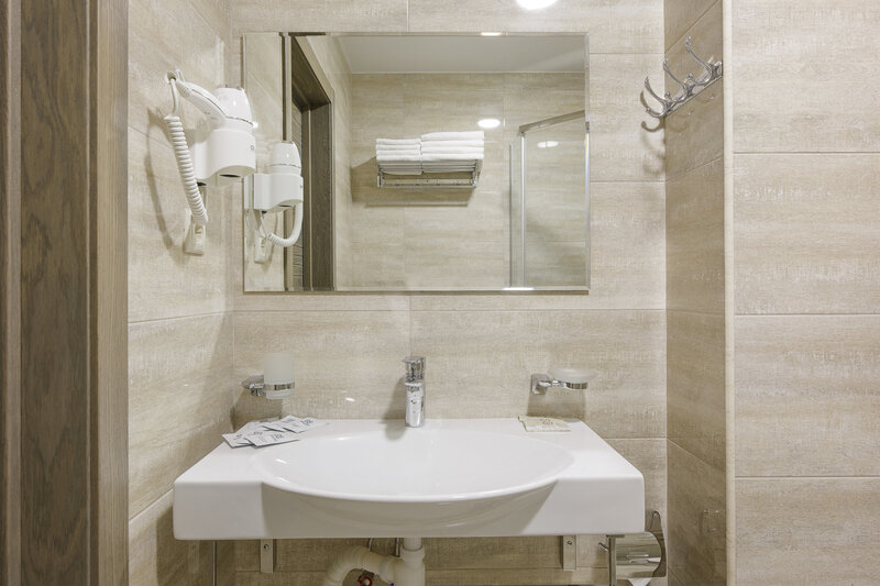 Студио 5-местный