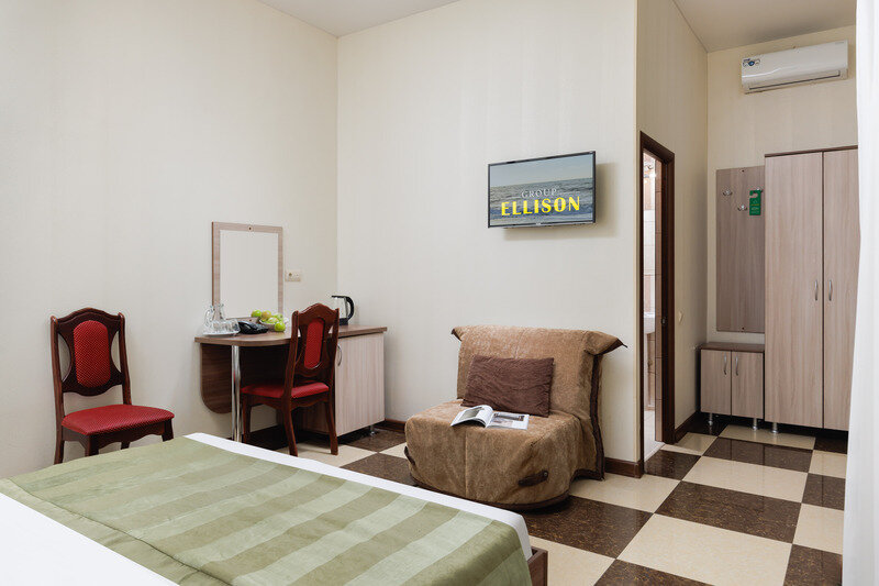 Бюджетный 2-местный